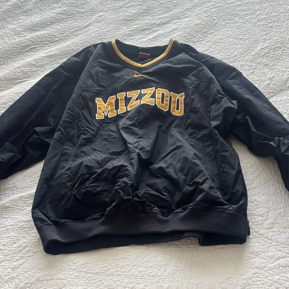 Nike Black & Gold Mizzou V-Neck Pullover